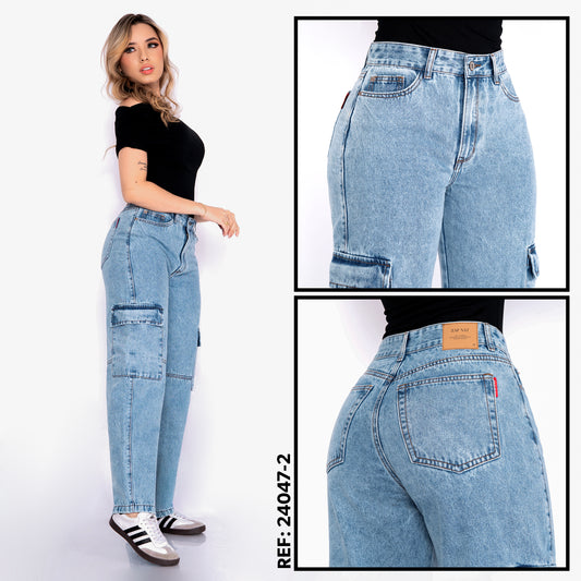 Cargo wide leg